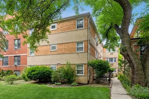 3938 N Keeler Ave #2W, Chicago, IL 60641