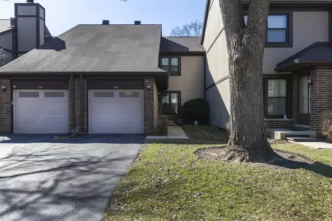 246 Shadowbend Dr, Wheeling, IL 60090