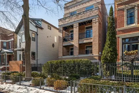 2650 N Mildred Ave #1, Chicago, IL 60614