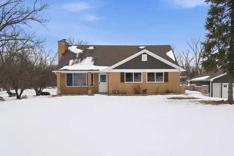 21122 S Hillside Rd, Frankfort, IL 60423