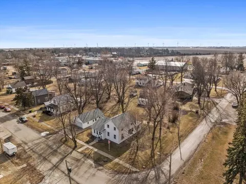View/Area - 429 W Owsley St, Chenoa, IL 61726 photo 1 of 5