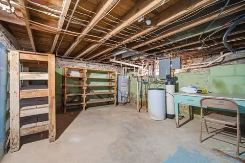 Other - 429 W Owsley St, Chenoa, IL 61726 photo 9 of 10