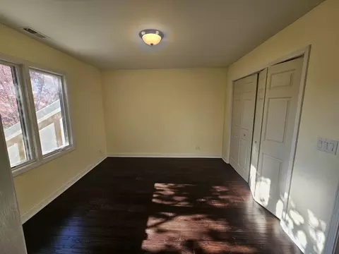 Bedroom - 30 Danada Dr, Wheaton, IL 60189 photo 7 of 7