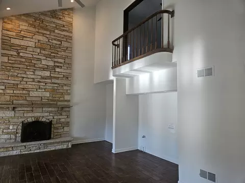 Living - 30 Danada Dr, Wheaton, IL 60189 photo 6 of 6