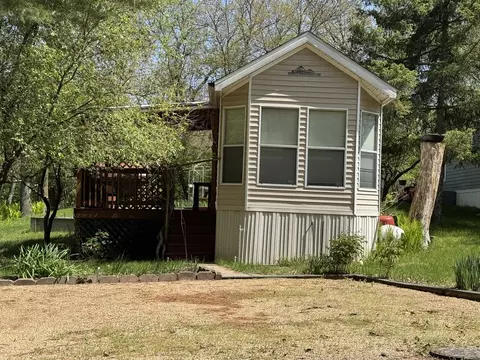 21-79 Woodhaven Lk, Sublette, IL 61367