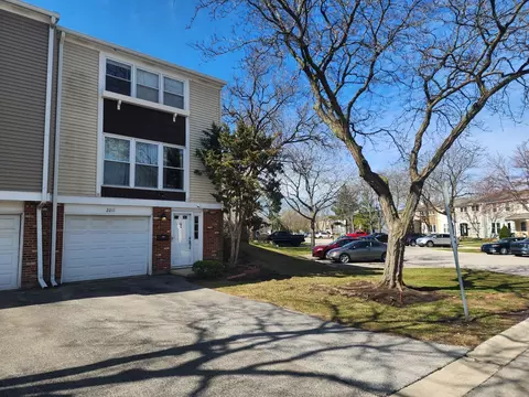 2011 Farnham Ct, Schaumburg, IL 60194