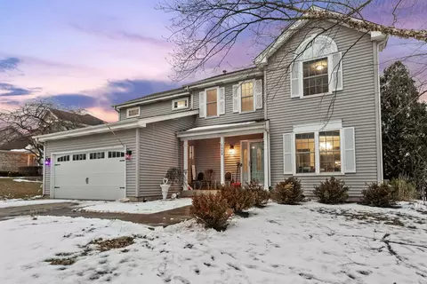 2829 Randall Ridge Dr, Elgin, IL 60124