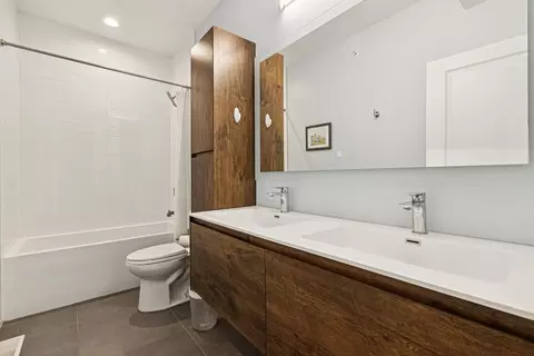 1120 Pitner Ave, Evanston, IL 60202 photo 24