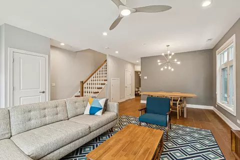1120 Pitner Ave, Evanston, IL 60202 photo 4