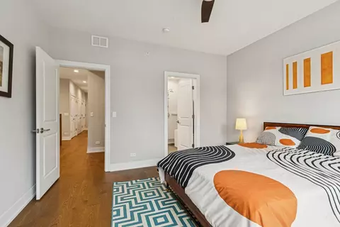 1120 Pitner Ave, Evanston, IL 60202 photo 22