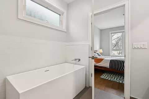 1120 Pitner Ave, Evanston, IL 60202 photo 25