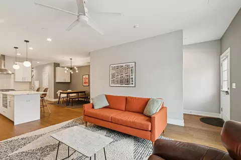 1120 Pitner Ave, Evanston, IL 60202 photo 8