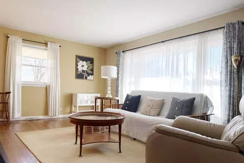 Living - 62 Mayer Ave, Wheeling, IL 60090 photo 1 of 3