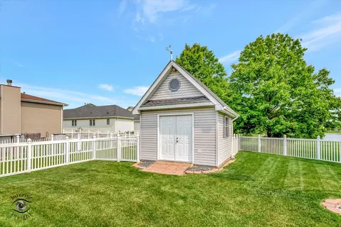 Exterior - 1360 Pheasant Chase Cir, Beecher, IL 60401 photo 7 of 8