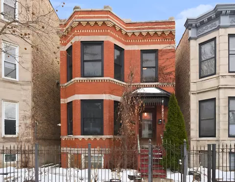 2421 N Washtenaw Ave, Chicago, IL 60647