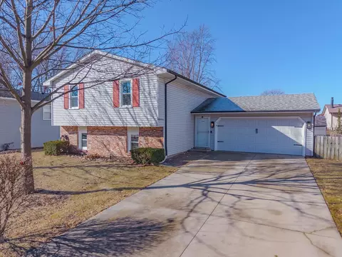 107 Nottingham Chase Chase, Normal, IL 61761