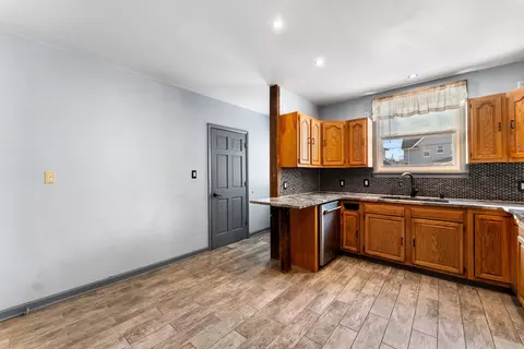 2121 15th St A, Moline, IL 61265 photo 12