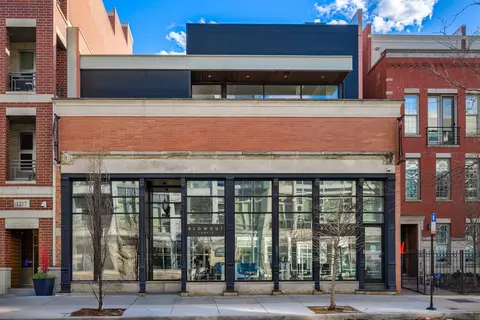 1219 W Madison St #PH, Chicago, IL 60607