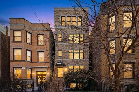 3511 N Wilton Ave #4, Chicago, IL 60657