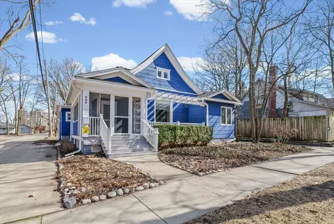 406 S Elm St, Champaign, IL 61820