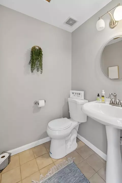 Bath - Undisclosed, Plainfield, IL 60586 photo 1 of 3