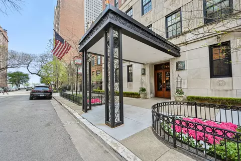 Other - 73 Elm St #12D, Chicago, IL 60611 photo 1 of 4