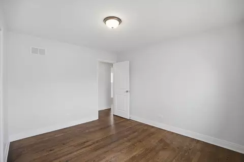 Bedroom - Undisclosed, Chicago, IL 60646 photo 6 of 12
