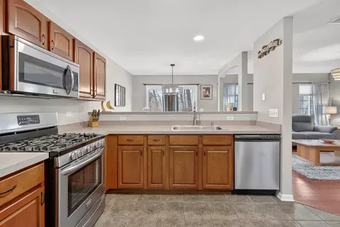 Kitchen - 11010 Cape Cod Ln #3, Huntley, IL 60142 photo 1 of 4