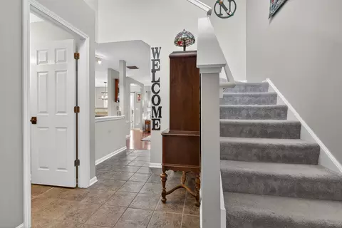 Entry Way - 11010 Cape Cod Ln #3, Huntley, IL 60142 photo 1 of 2