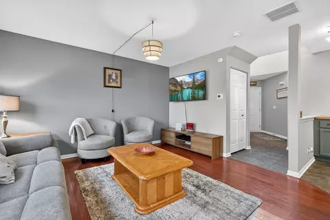 Living - 11010 Cape Cod Ln #3, Huntley, IL 60142 photo 1 of 2