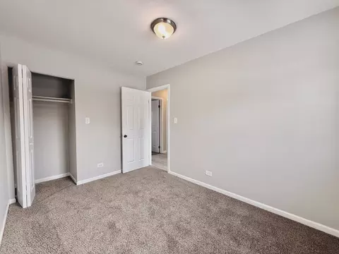 Bedroom - 17213 Springtide Ln, Hazel Crest, IL 60429 photo 4 of 7