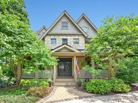 117 N Monroe St, Hinsdale, IL 60521