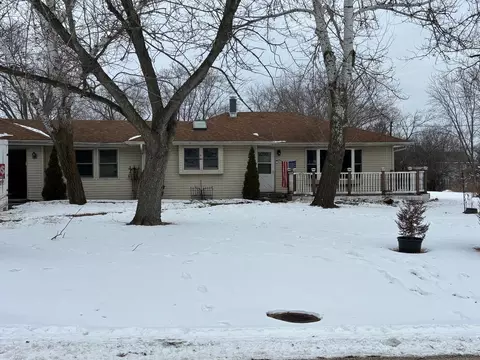 36745 N Westmoor Ave, Lake Villa, IL 60046