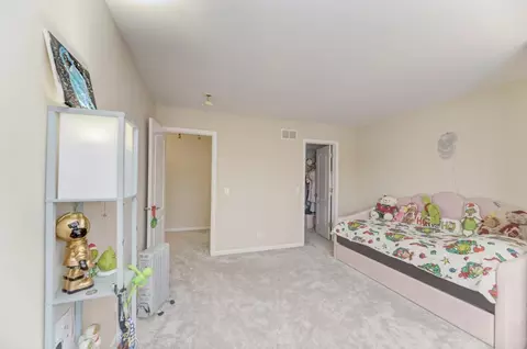 Bedroom - 11920 Winterberry Ln, Plainfield, IL 60585 photo 3 of 5
