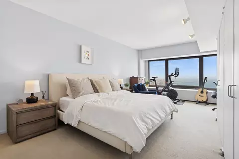 Bedroom - 175 E Delaware Pl #8504, Chicago, IL 60611 photo 1 of 2