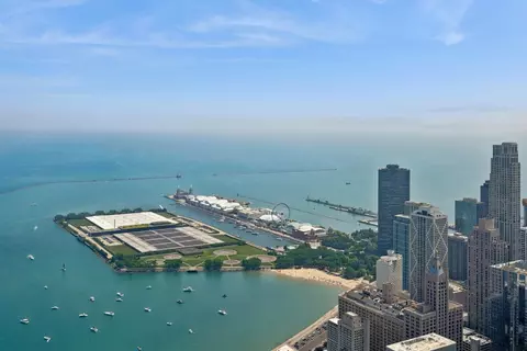 View/Area - 175 E Delaware Pl #8504, Chicago, IL 60611 photo 3 of 6