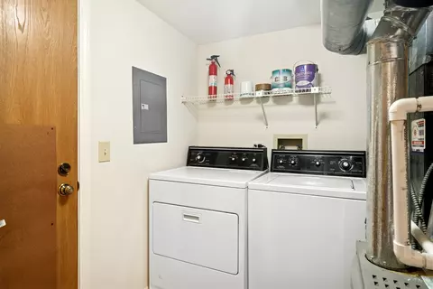Other - 988 Ridgefield Ln, Wheeling, IL 60090 photo 2 of 3