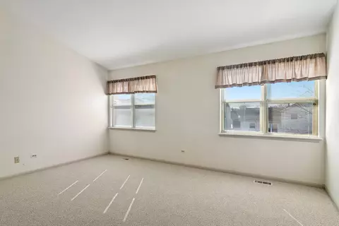 Bedroom - 988 Ridgefield Ln, Wheeling, IL 60090 photo 1 of 2
