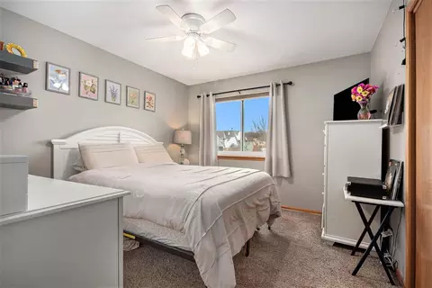 Bedroom - 3211 Apache Dr, New Lenox, IL 60451 photo 4 of 5
