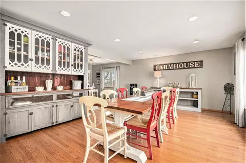 Dining - 3211 Apache Dr, New Lenox, IL 60451 photo 1 of 2
