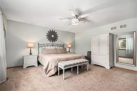 Bedroom - 3211 Apache Dr, New Lenox, IL 60451 photo 3 of 5