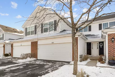 3165 Shenandoah Ln, Woodstock, IL 60098