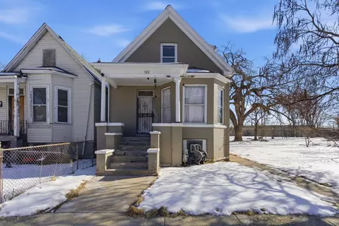 5711 S Lowe Ave, Chicago, IL 60621