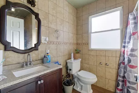 5711 S Lowe Ave, Chicago, IL 60621 photo 19