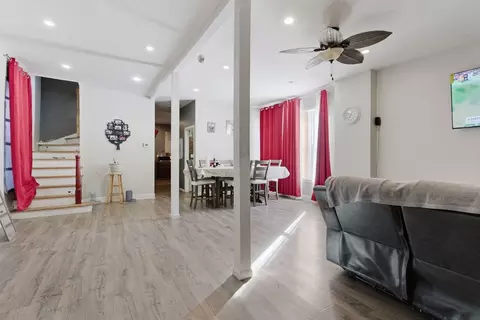 5711 S Lowe Ave, Chicago, IL 60621 photo 8