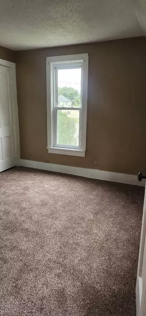 Bedroom - 802 E 5th St, Sterling, IL 61081 photo 2 of 5