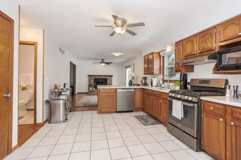 Kitchen - 1600 Surrey St, Normal, IL 61761 photo 4 of 6
