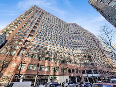 211 E Ohio St #1203, Chicago, IL 60611