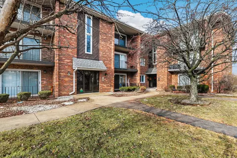 13050 S Marquette Ave #3C, Chicago, IL 60633