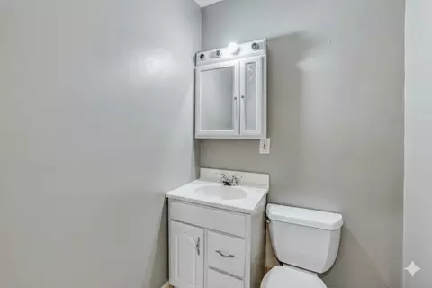 Bath - 822 Colonial Dr #B, Wheeling, IL 60090 photo 4 of 4